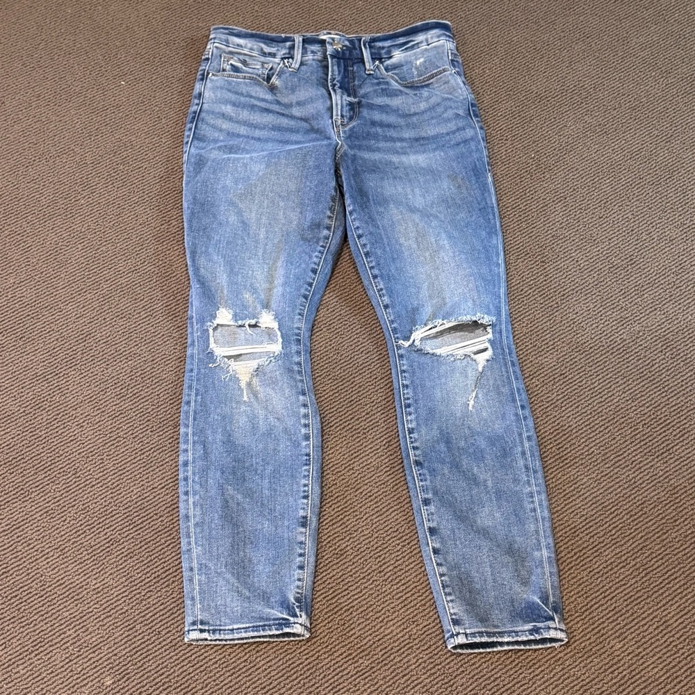 Good American Good Legs Crop Skinny Jeans